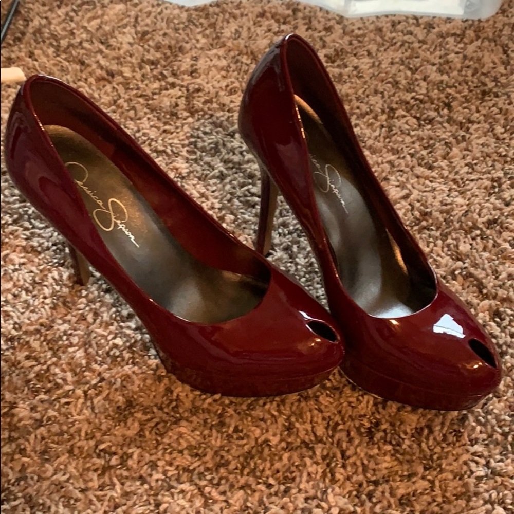 Jessica Simpson peep toe red pumps